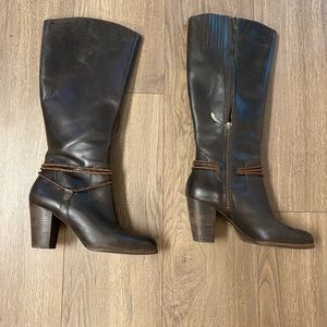 Ugg real leather dark brown boots